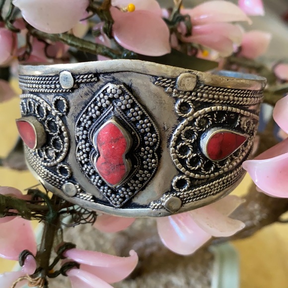 Vintage red turquoise cuff